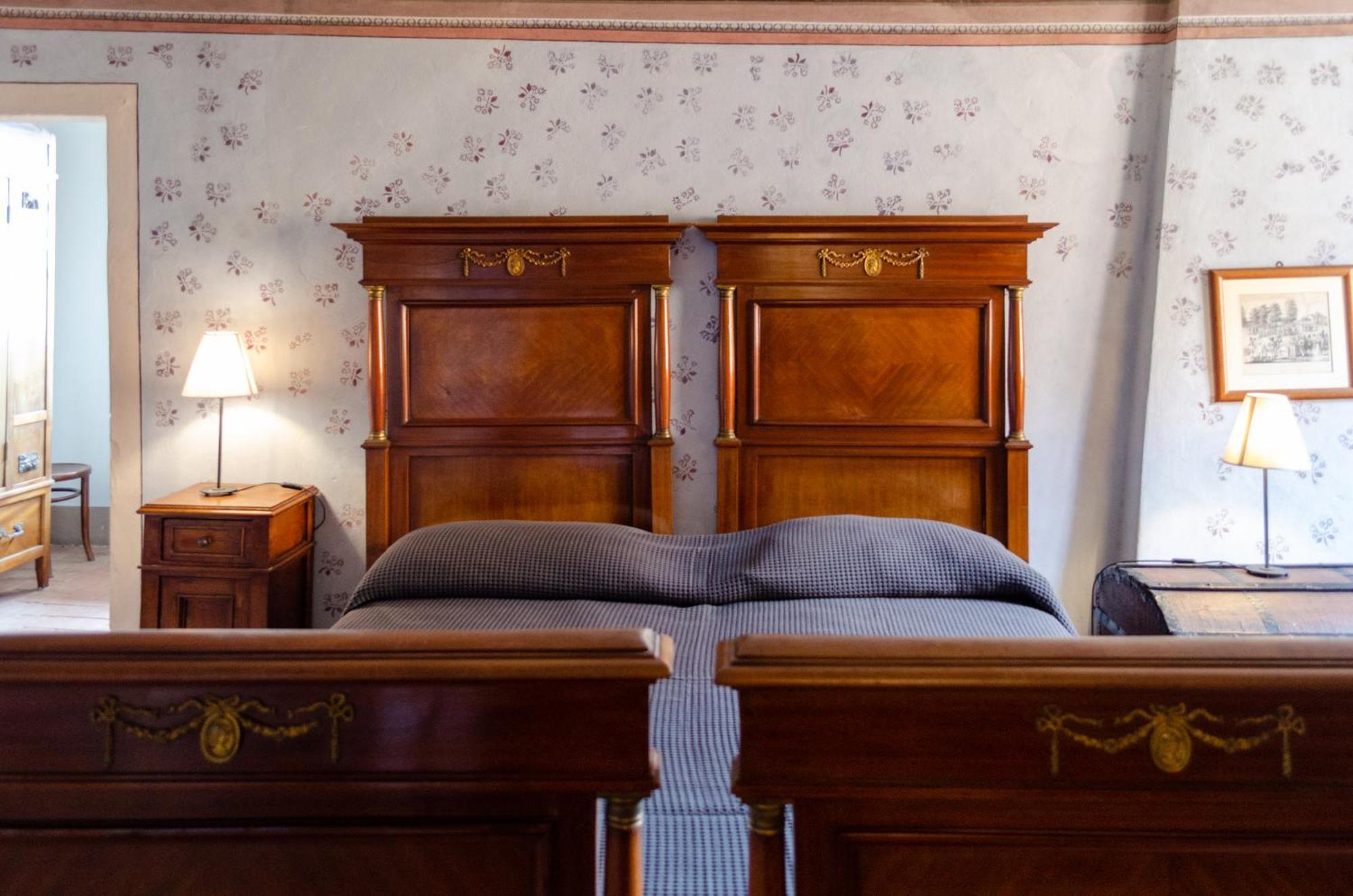Antica Dimora Leones Bed & Breakfast Palaia Exterior foto